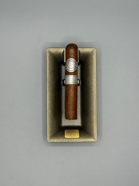 صورة Montecristo Platinum Series Rob