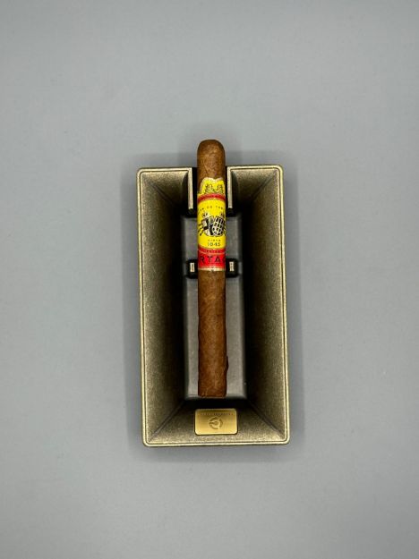 صورة Partagas No.2 Dominican 