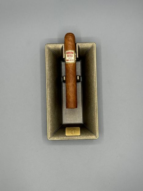 صورة Herrera Esteli Short Corona 