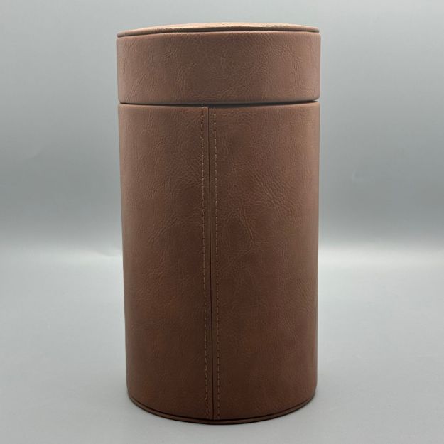 صورة Big brown Leather Jar