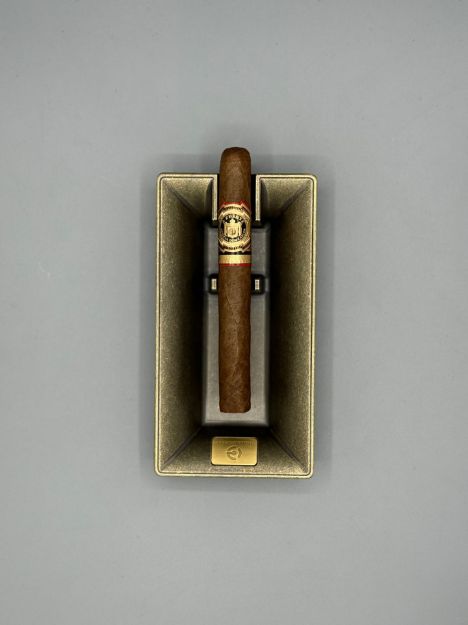 صورة Arturo Fuente Don Carlos No.3