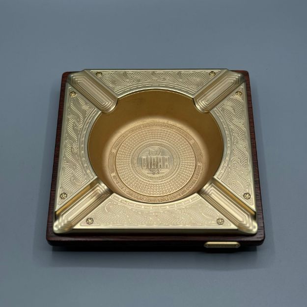 صورة Golden Ashtray 