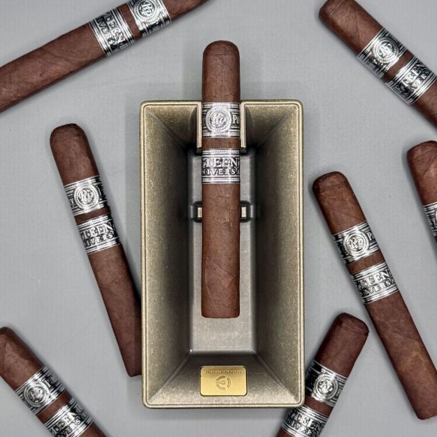 صورة Rocky Patel Fifteenth Anniversary 