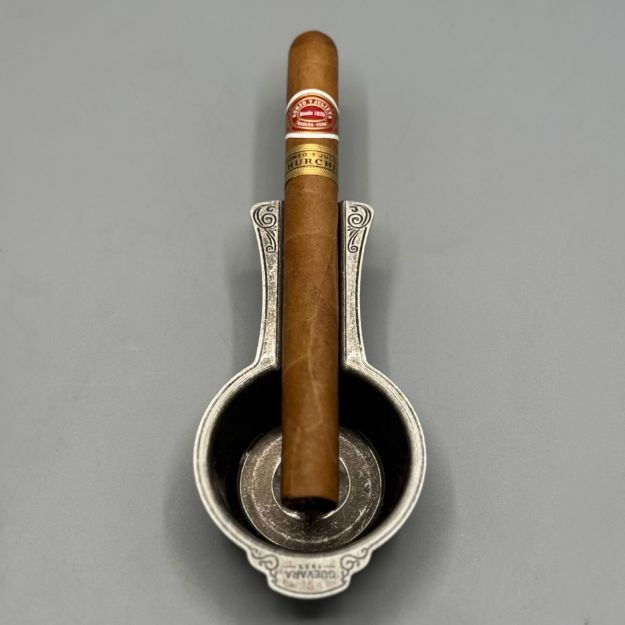 صورة RYJ Churchill