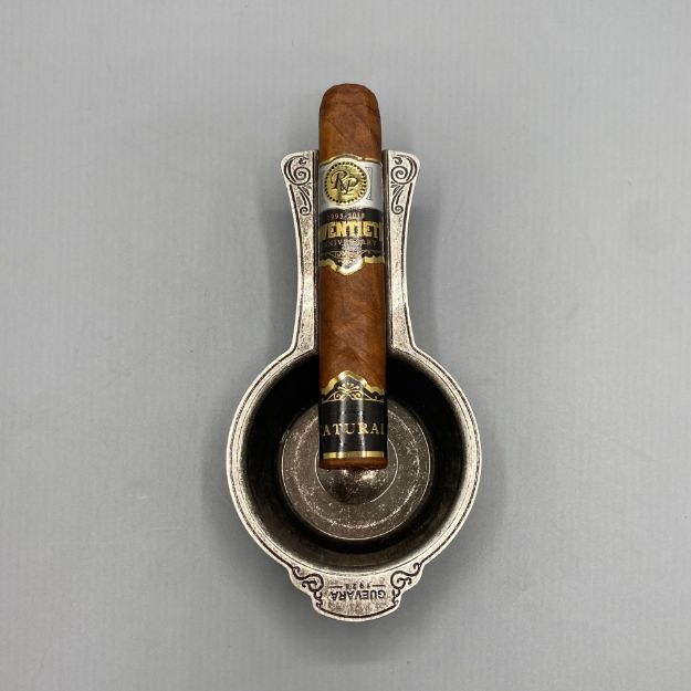 صورة Rocky Patel twentieth