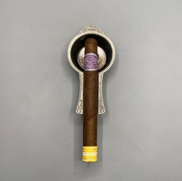 صورة Romeo Y Juleta Romeo Churchill