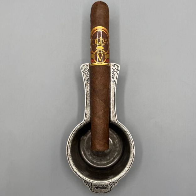 صورة Oliva V Toro