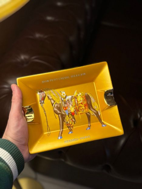 صورة Hermes ashtray for 2 cigars