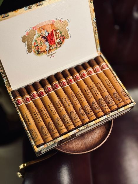 صورة Romeo y Julieta Cedros de Luxe No. 2